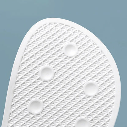 Claquette orthopédique homme style sportif à bandes