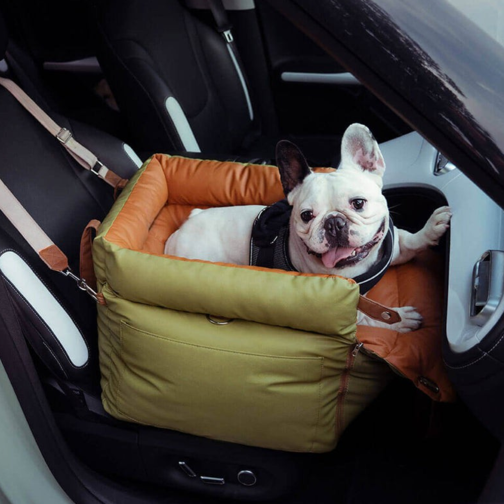 Siège Auto pour Animaux en Similicuir | Voyage Sûr et Élégant