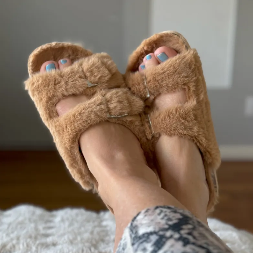 Chaussons Orthopédiques Femme en Fausse Fourrure | Chaleur et Légèreté Confortable