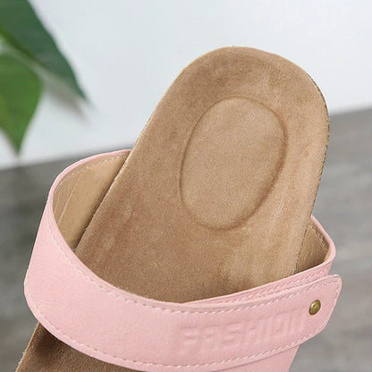 Tong orthopédique femme design ergonomique