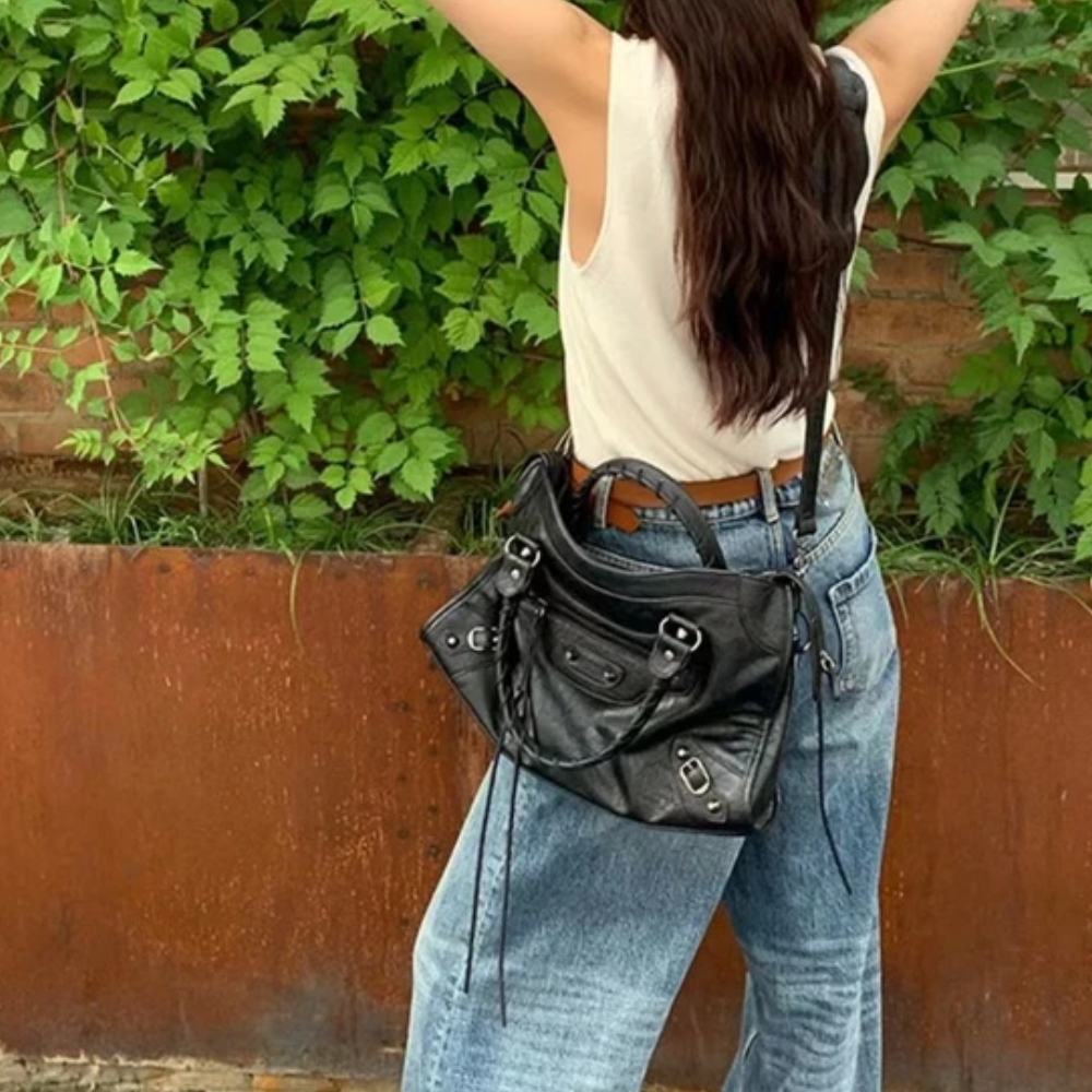 Sac Bandoulière en Cuir Vintage | Un Compagnon Élégant au Quotidien