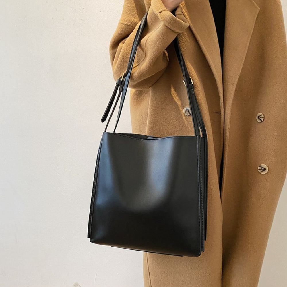 Sac Bandoulière Minimaliste en Cuir Végan | Grand Sac Quotidien Femme