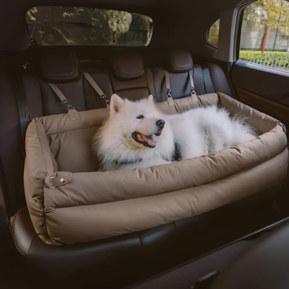 Siège Auto pour Animaux en Similicuir | Voyage Sûr et Élégant