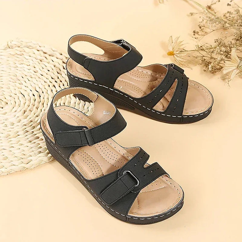 ErgoChic – sandale compensée femme été confortable avec scratch