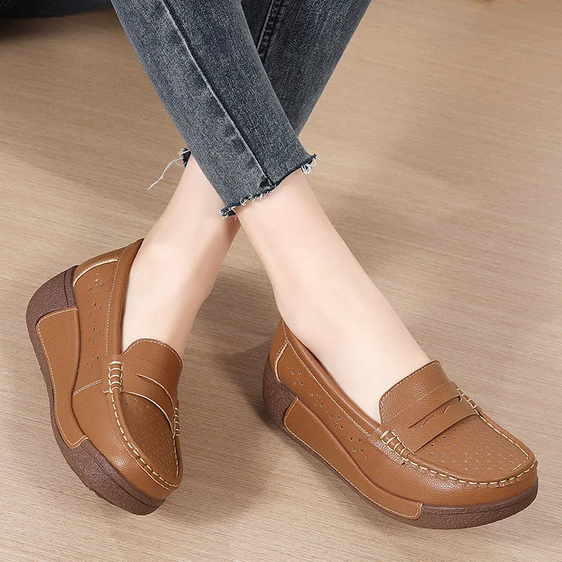 Mocassin orthopédique femme ajouré respirant